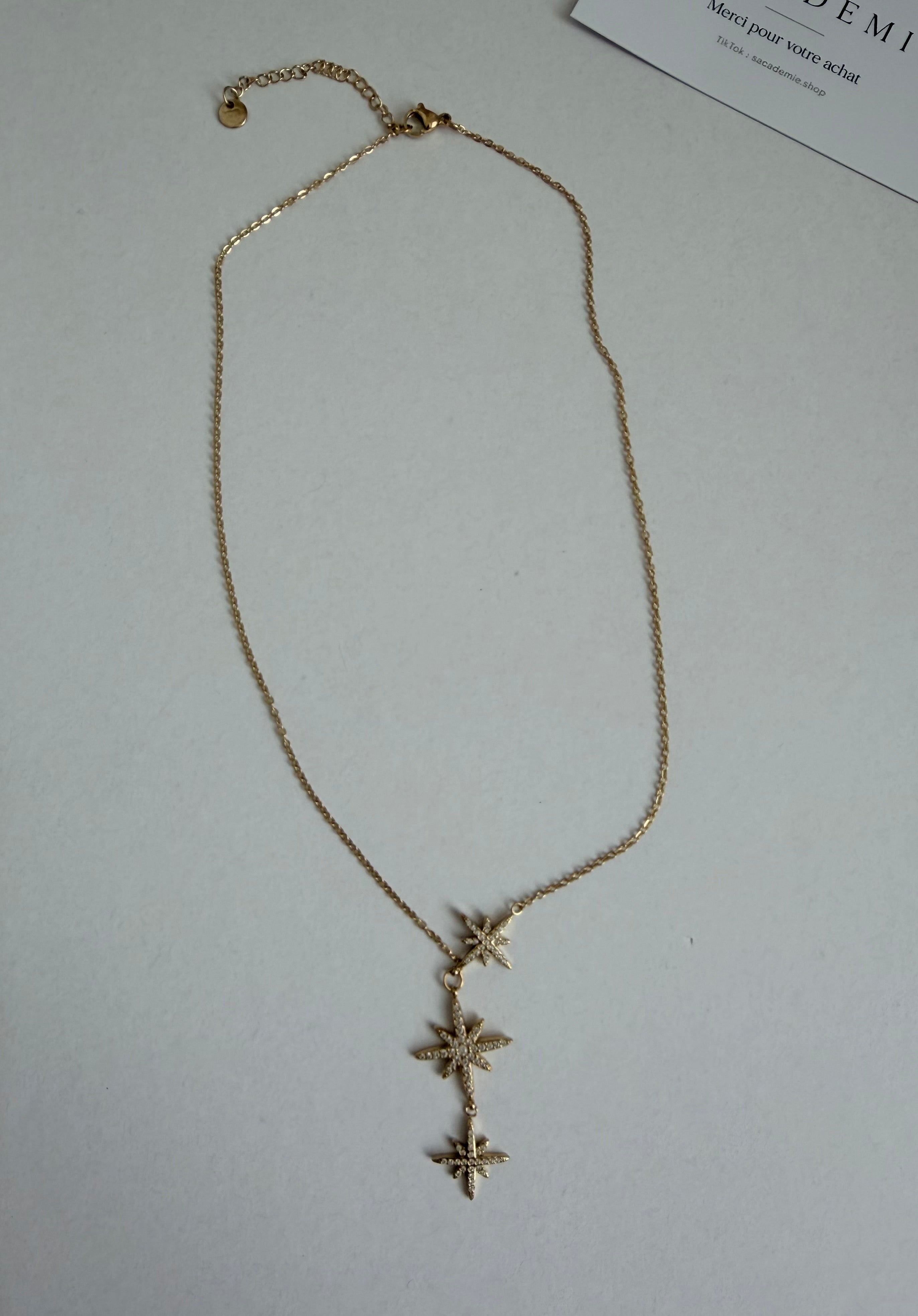 Collier Stern