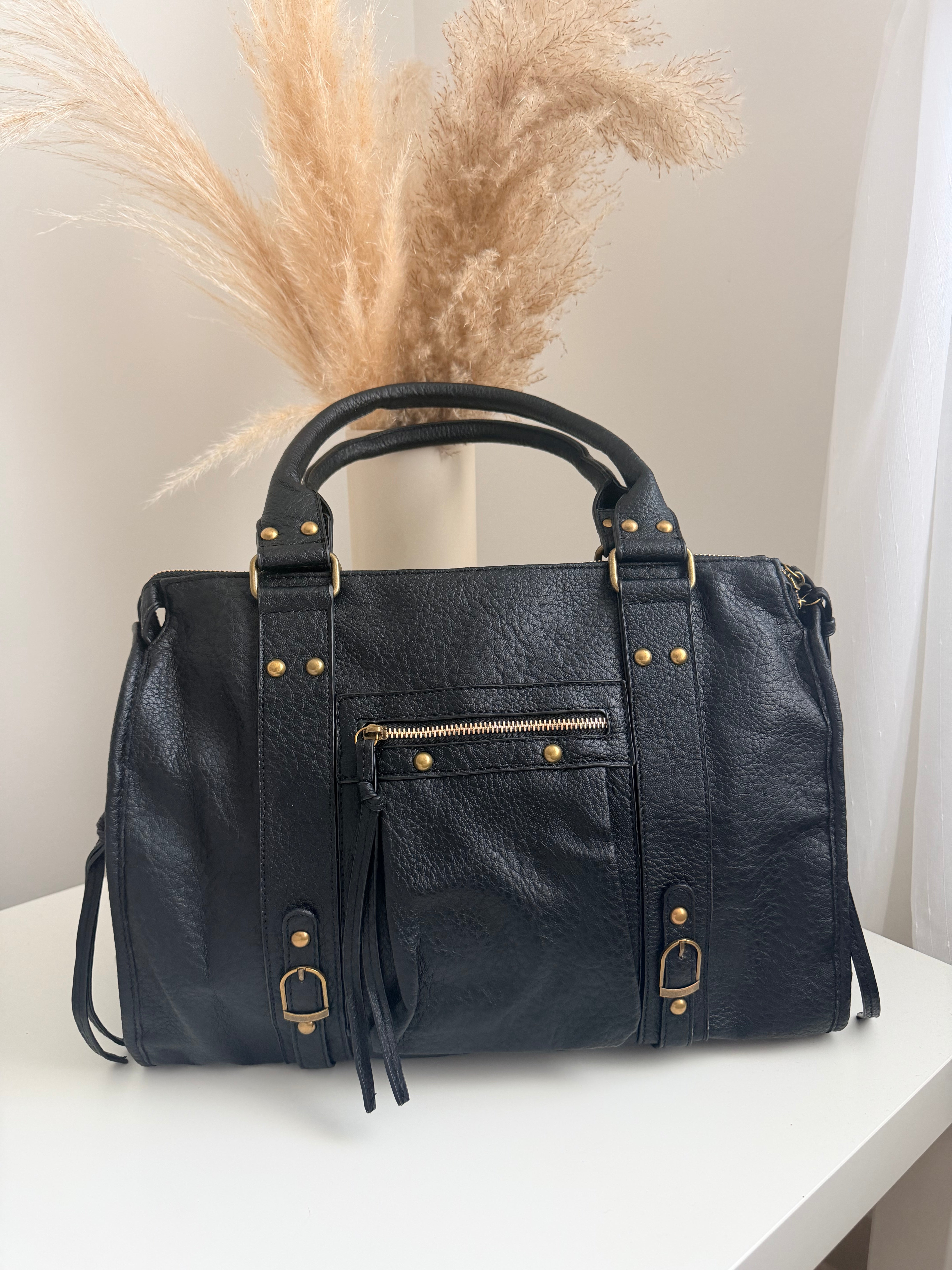 L’Essentiel noir grainé