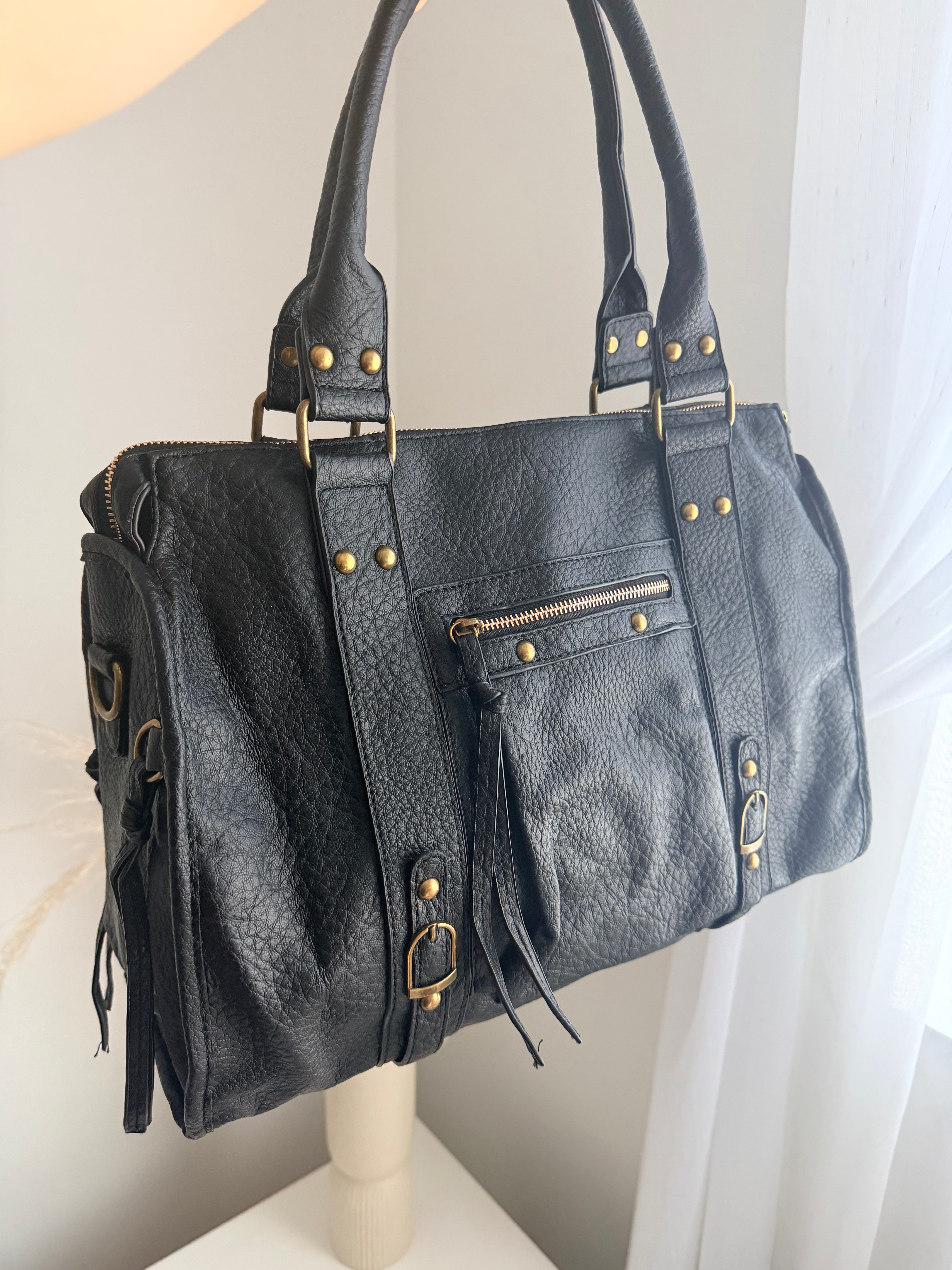 L’Essentiel noir grainé