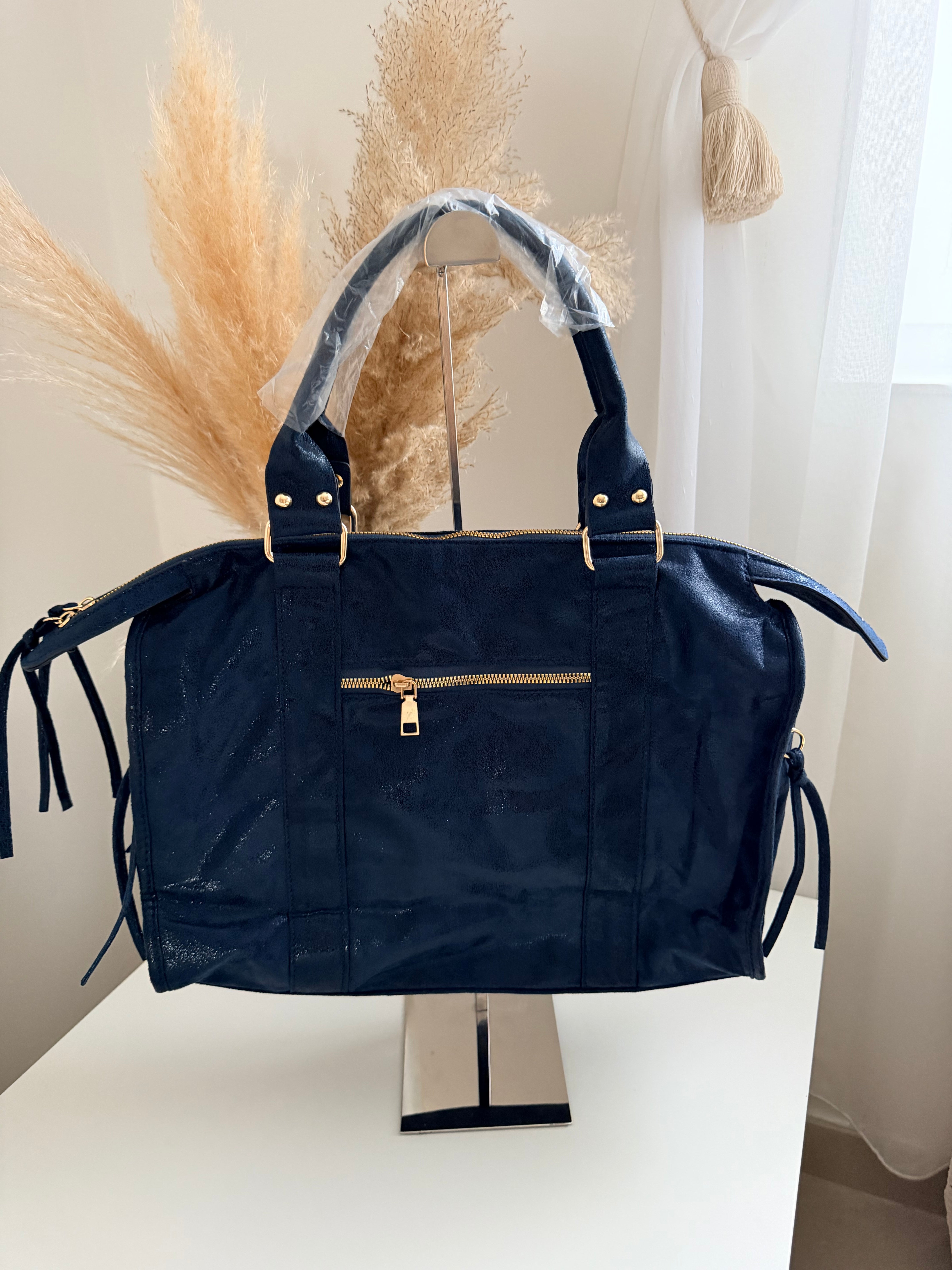 L’Essentiel — Bleu marine irisé scintillant