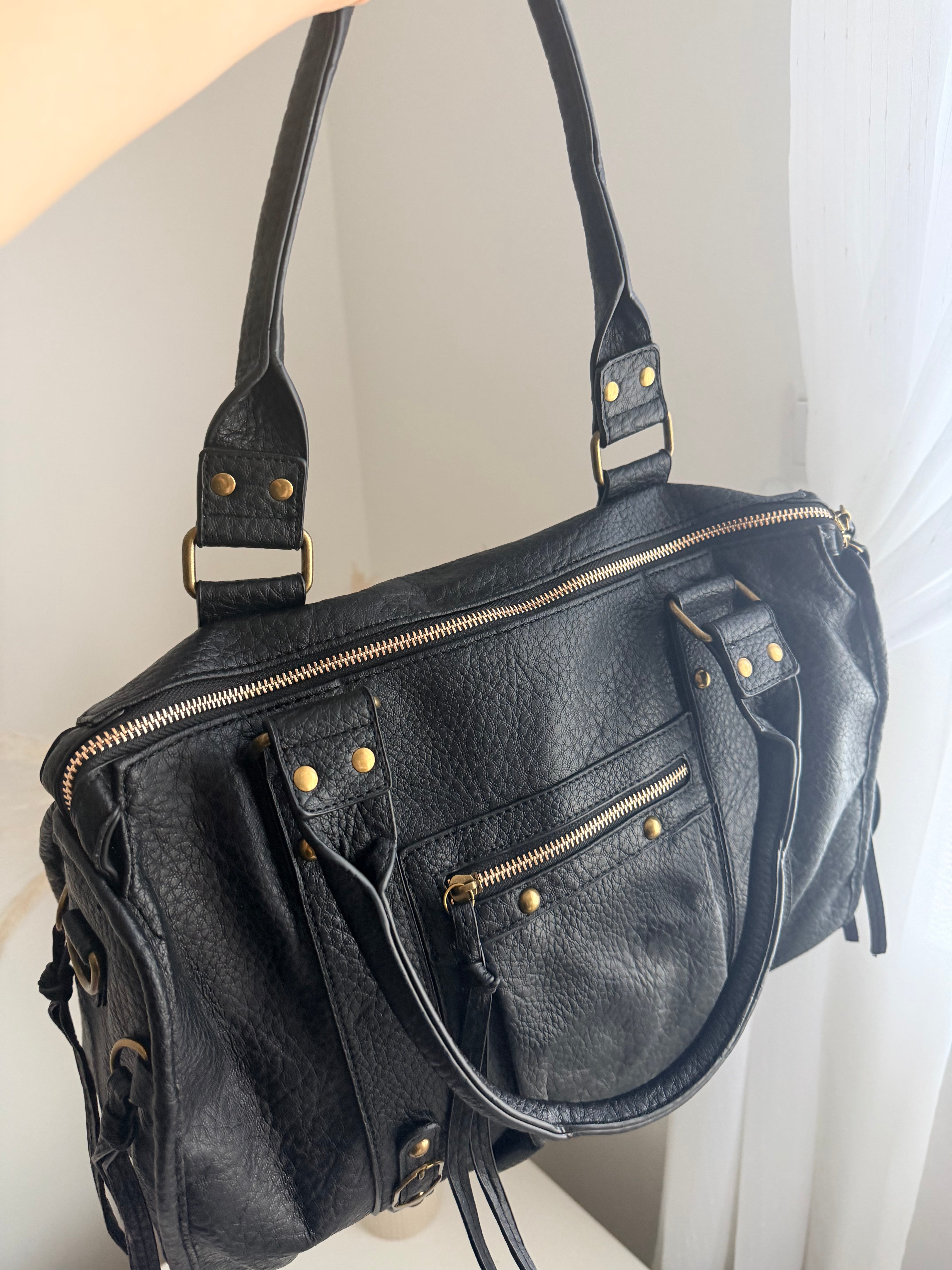 L’Essentiel noir grainé