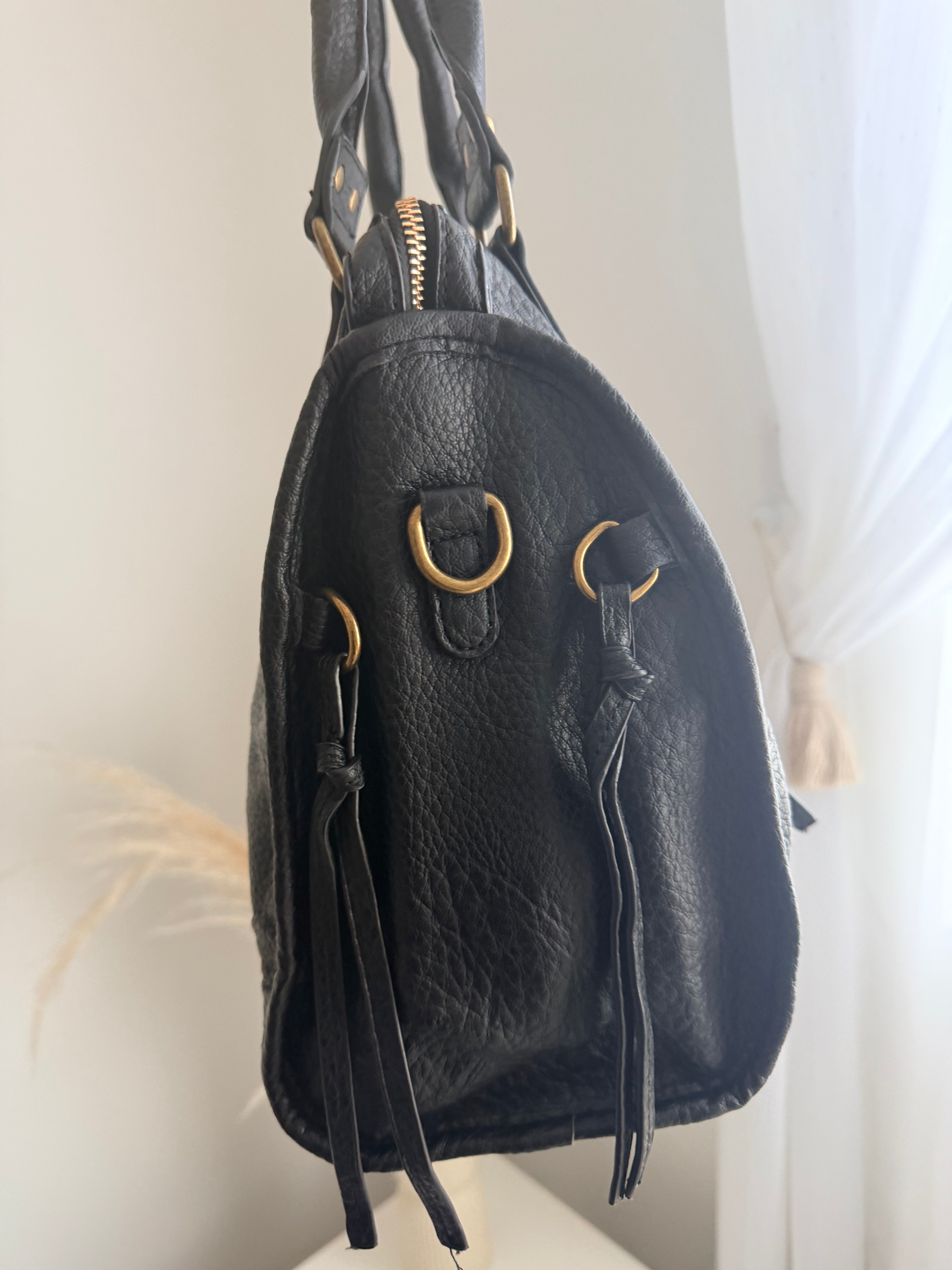 L’Essentiel noir grainé