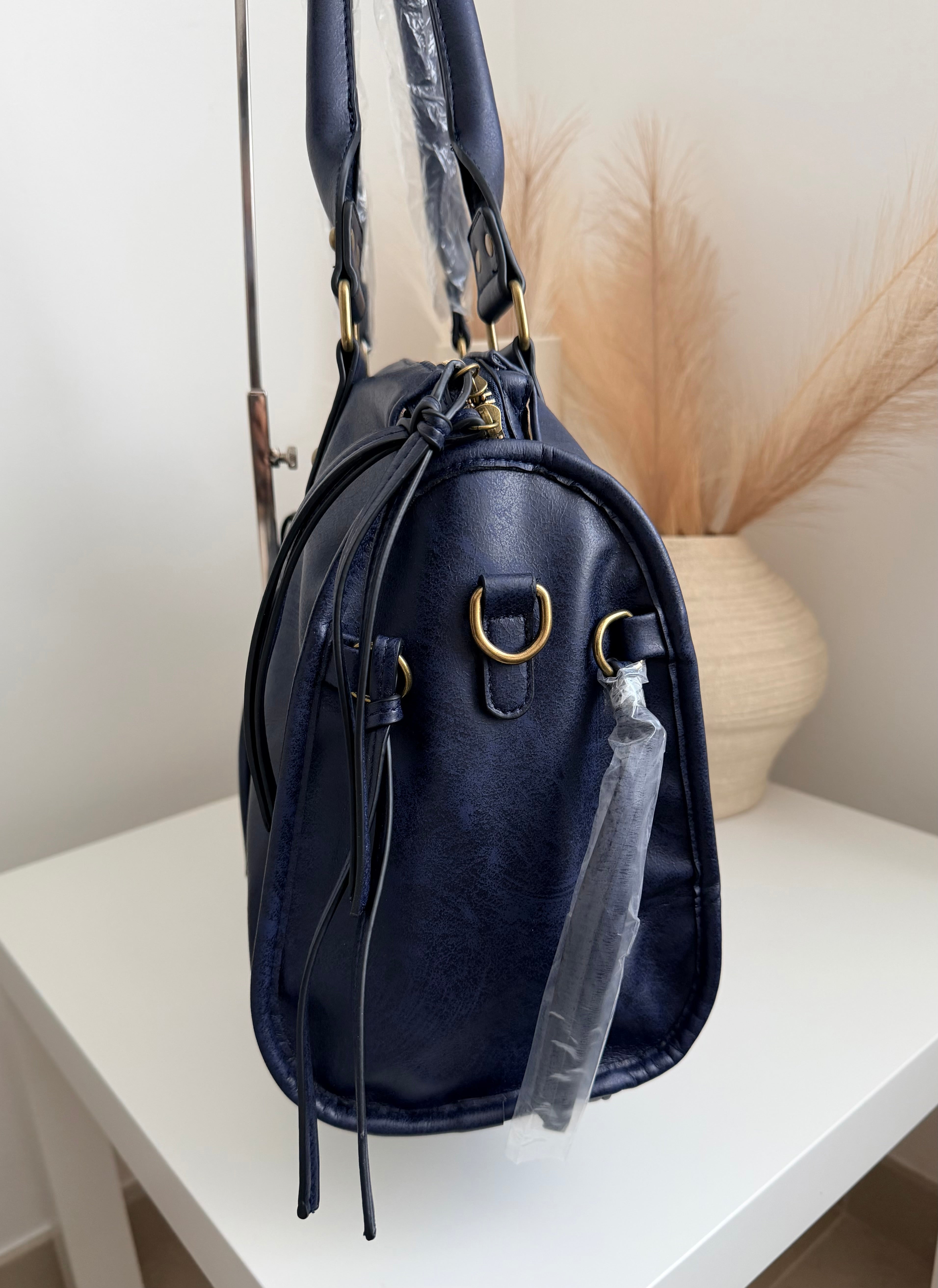L’Essentiel — Bleu marine